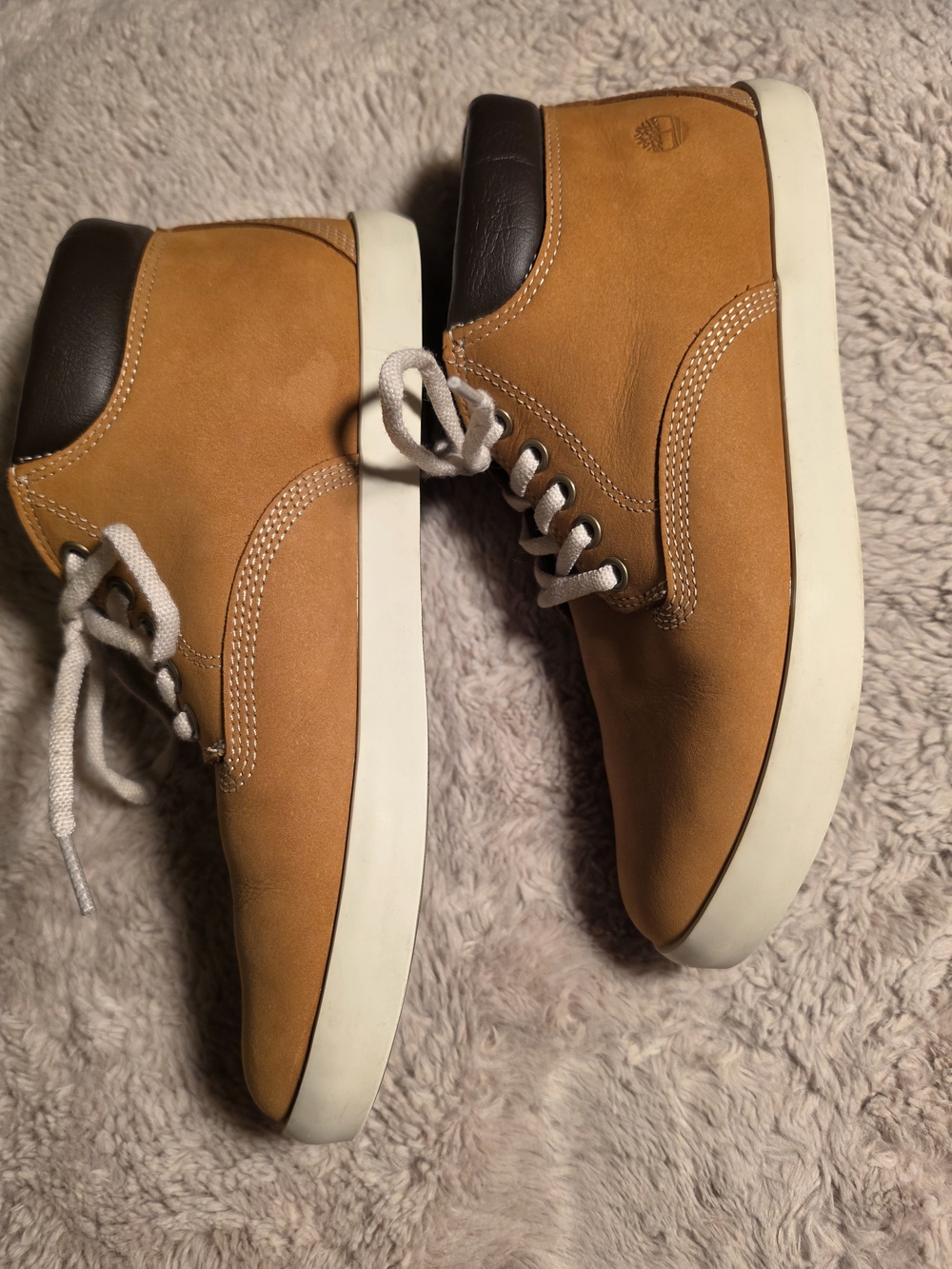 Timberland Women's Shoe Size 8.5 with White Sole
